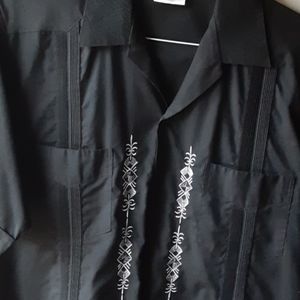 GUAYABERAS "ABDALA" button-up collard shirt